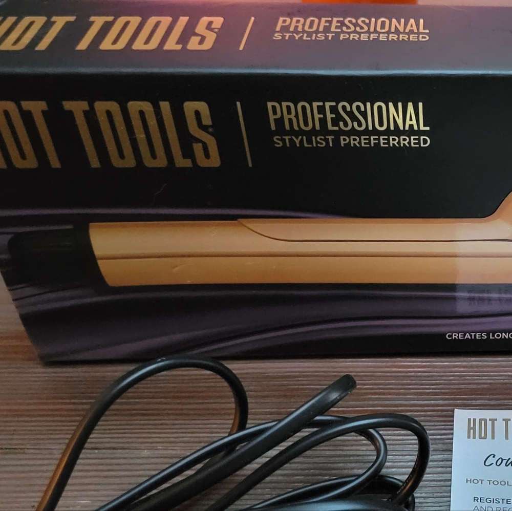 Hot Tools 1 1/4" extra long curling iron